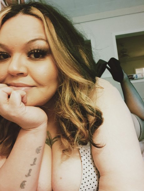 Photo nue de fuite OnlyFans de Mila Bbw
