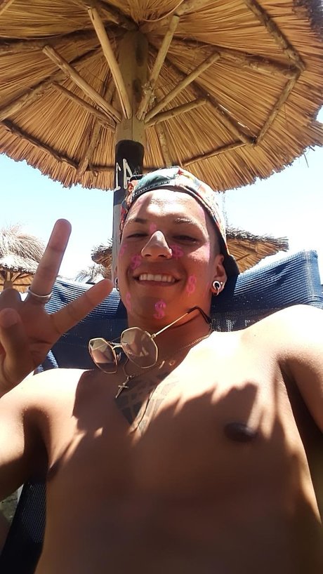 Photo nue de fuite OnlyFans de Mike Alvarez