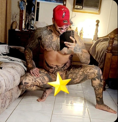 Photo nue de fuite OnlyFans de Mightguy