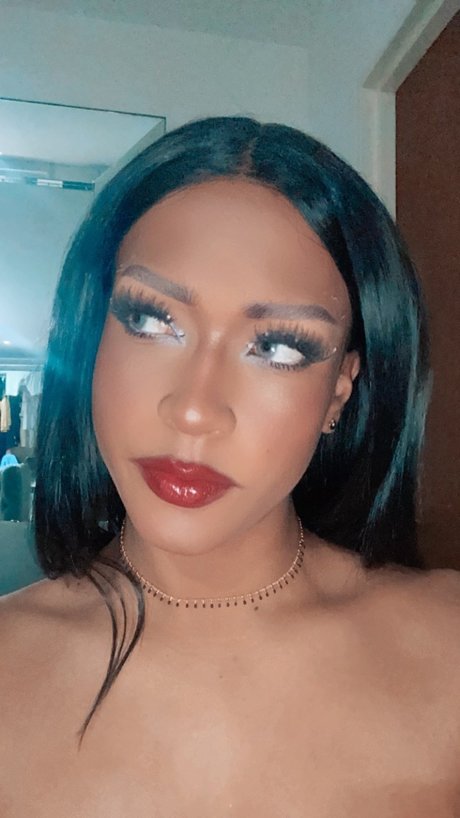 Photo nue de fuite OnlyFans de  Mia Vera 