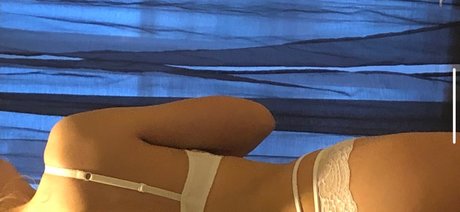 Photo nue de fuite OnlyFans de Mia Vdmr