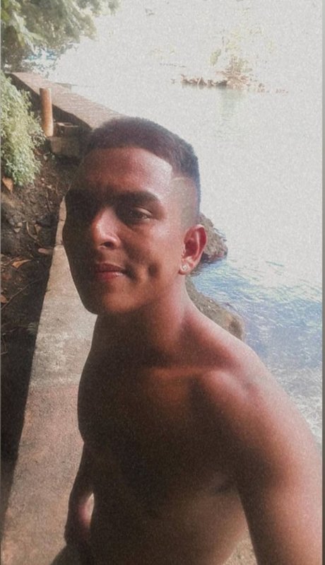 Photo nue de fuite OnlyFans de Mateo Florez