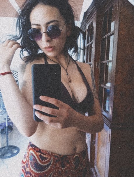 Photo nue de fuite OnlyFans de Monserrat Pias