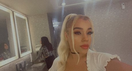 Photo nue de fuite OnlyFans de Monroe Green
