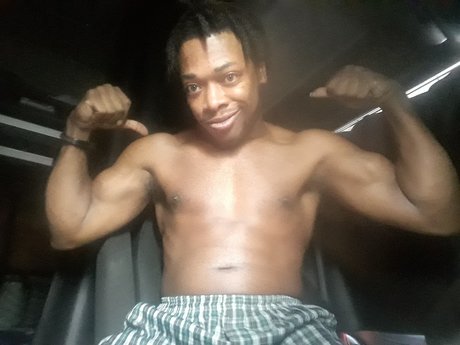 Photo nue de fuite OnlyFans de Money