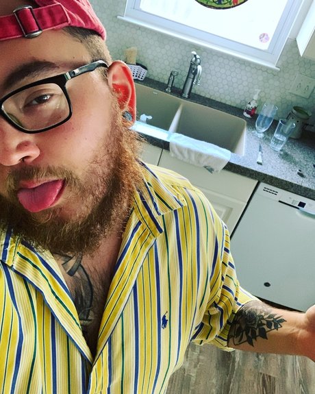 Photo nue de fuite OnlyFans de James Everhard