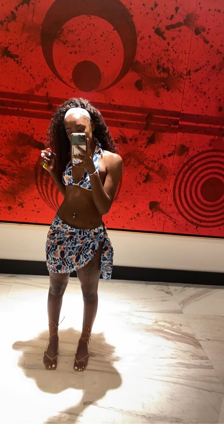 Photo nue de fuite OnlyFans de Mocha Extra Cream 