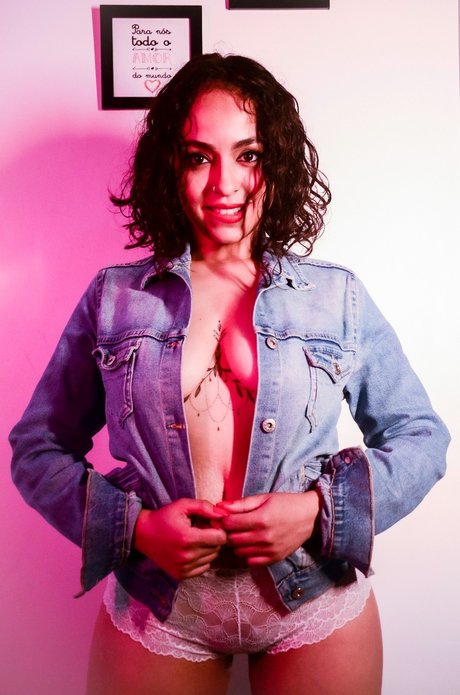 Photo nue de fuite OnlyFans de Milena Ribeiro