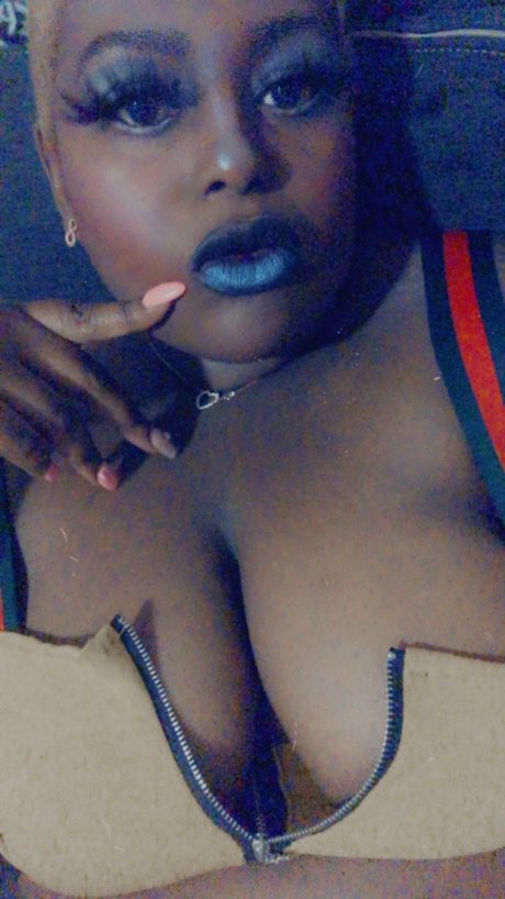 Photo nue de fuite OnlyFans de Goddessautum