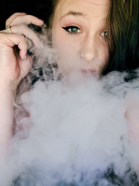 Photo nue de fuite OnlyFans de Missmurder