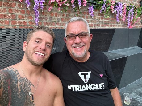 Photo nue de fuite OnlyFans de Daddy Ampamp Younger Husband