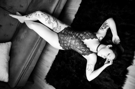 Photo nue de fuite OnlyFans de Emerald Lynn
