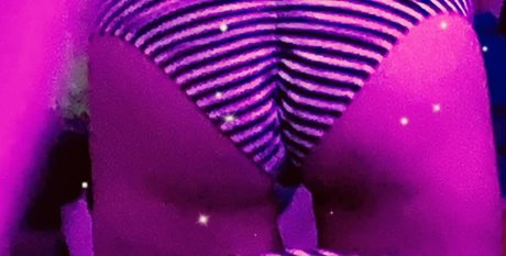 Photo nue de fuite OnlyFans de Munchkin Bomb Shell