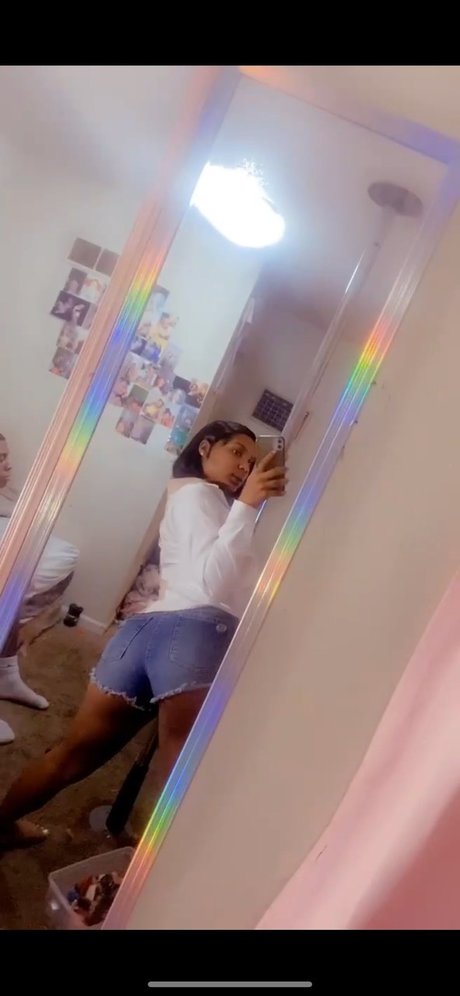 Photo nue de fuite OnlyFans de Mulyn 