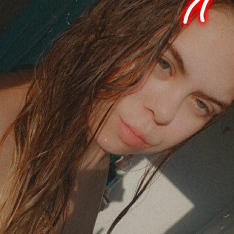 Photo nue de fuite OnlyFans de Emma Lee