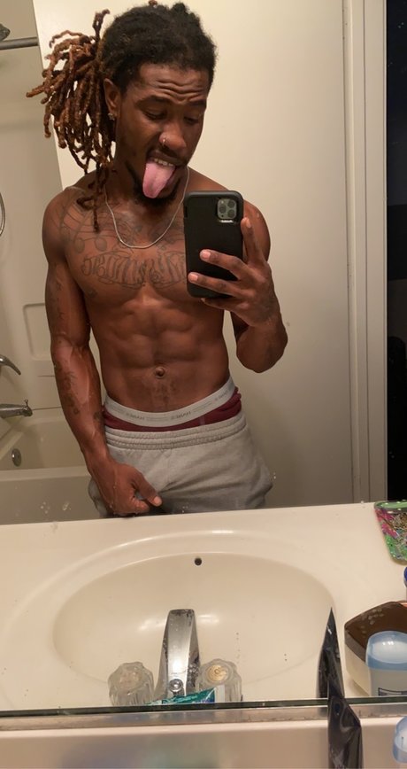 Photo nue de fuite OnlyFans de Big Steppa 