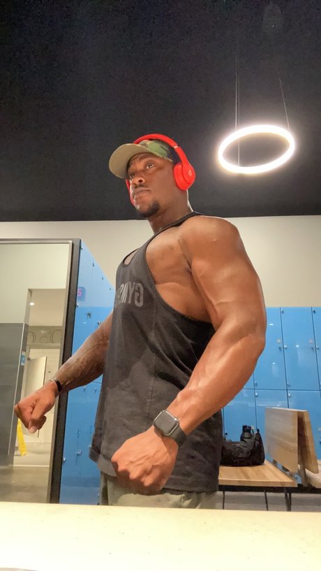 Photo nue de fuite OnlyFans de Mr Fit
