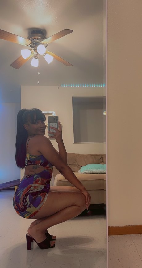 Photo nue de fuite OnlyFans de Nicole Cherri