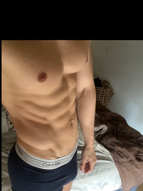 Photo nue de fuite OnlyFans de Nicolas