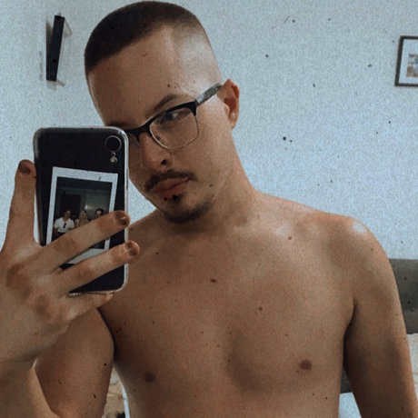 Photo nue de fuite OnlyFans de Nicholas De La Mare