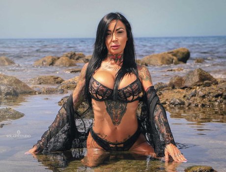 Photo nue de fuite OnlyFans de Nereida Medina