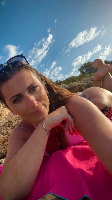 Photo nue de fuite OnlyFans de Natia Irena