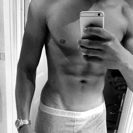 Photo nue de fuite OnlyFans de Nathan