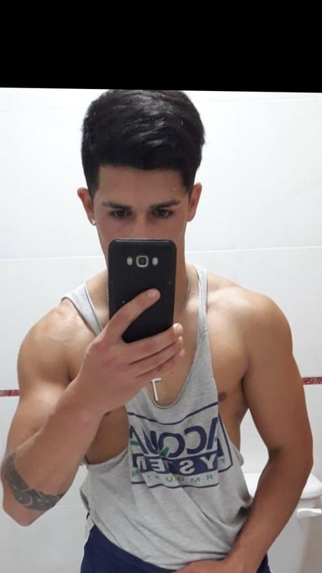 Photo nue de fuite OnlyFans de Anibal