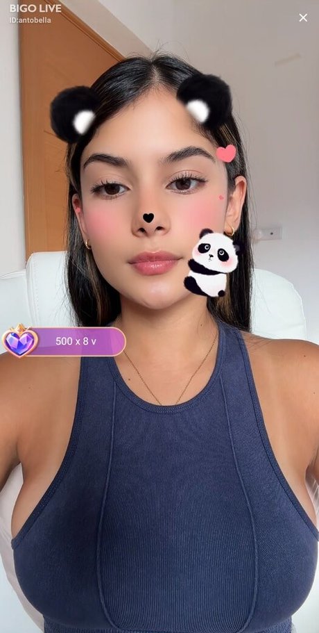 Photo nue de fuite OnlyFans de Antobella