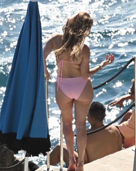 Jennifer Lopez