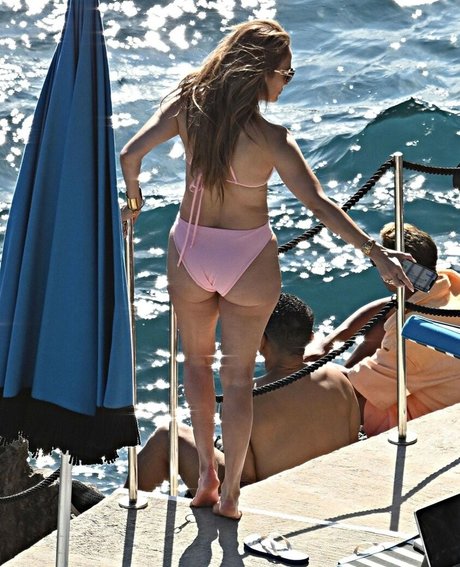 Jennifer Lopez