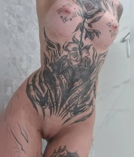 Photo nue de fuite OnlyFans de Serjenfox