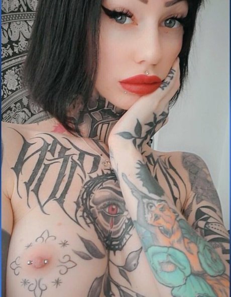 Photo nue de fuite OnlyFans de Serjenfox