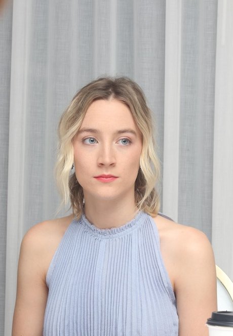 Photo nue de fuite OnlyFans de Saoirse Ronan