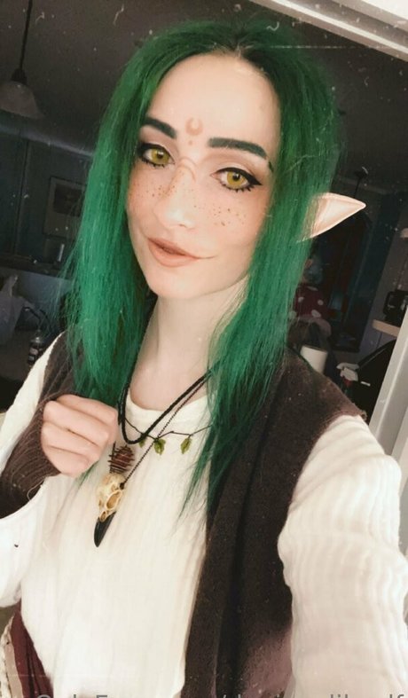 Photo nue de fuite OnlyFans de Deviouslilwolf