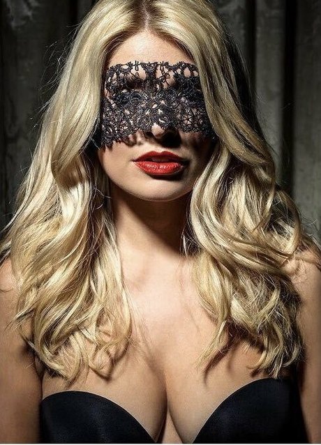 Holly Willoughby