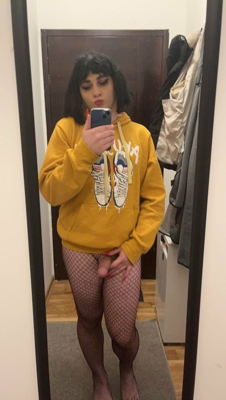 Photo nue de fuite OnlyFans de Sissyvaleriee69