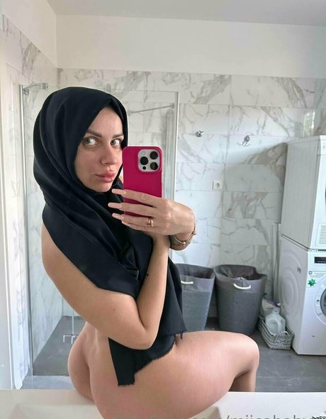 Photo nue de fuite OnlyFans de Miicababyy