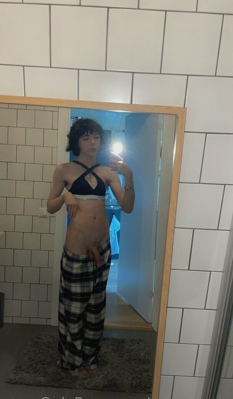 Photo nue de fuite OnlyFans de Remigumi