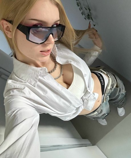 Photo nue de fuite OnlyFans de Iamdoshik
