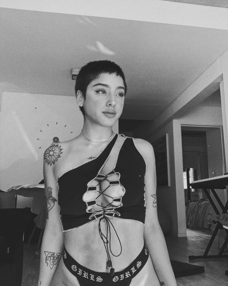 Photo nue de fuite OnlyFans de Belenegri