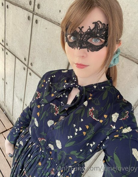 Photo nue de fuite OnlyFans de Junelovejoy