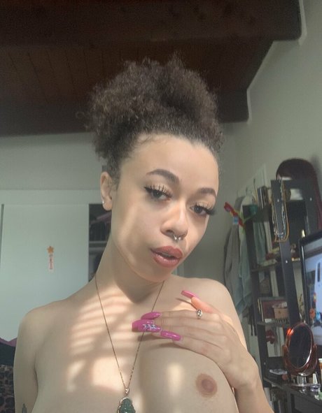Photo nue de fuite OnlyFans de Lizthemfgoddess