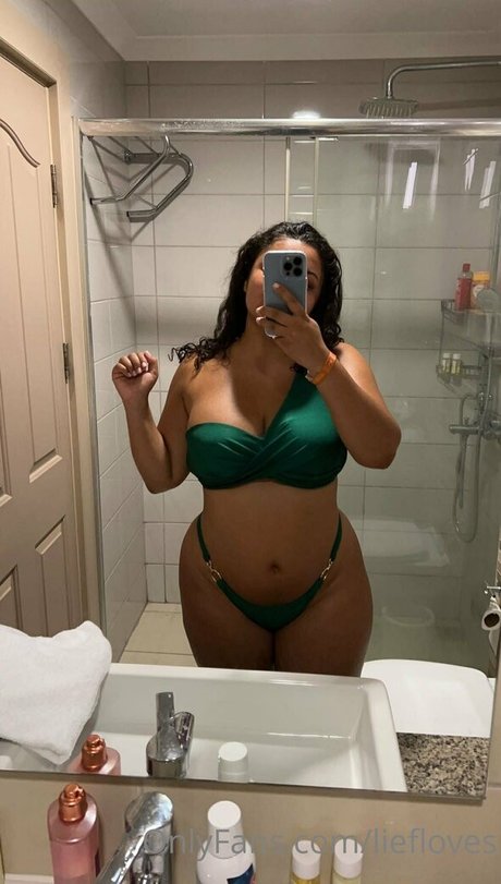 Photo nue de fuite OnlyFans de Liefloves