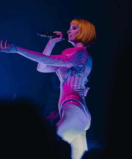 Photo nue de fuite OnlyFans de Tessa Violet