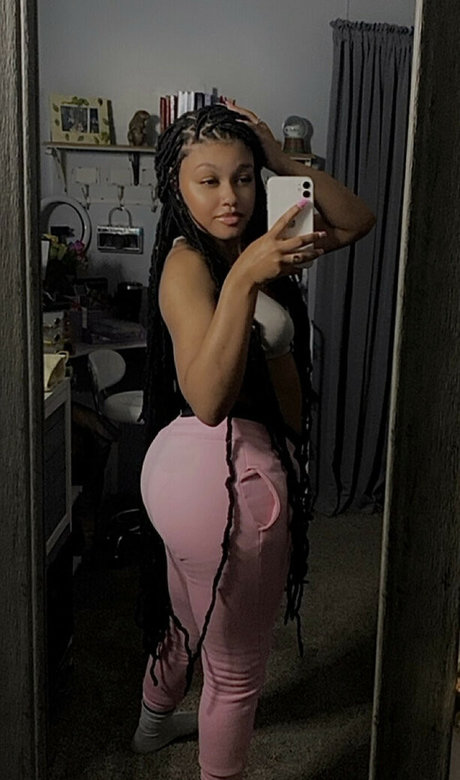 Photo nue de fuite OnlyFans de Caamrann