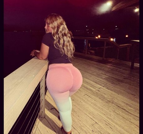 Photo nue de fuite OnlyFans de Whitegirlroseee