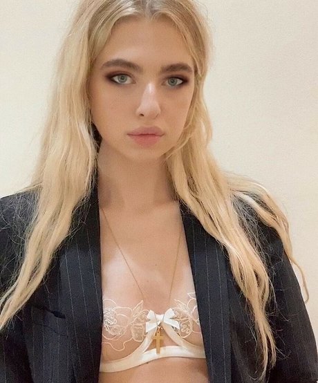 Photo nue de fuite OnlyFans de Anais Gallagher