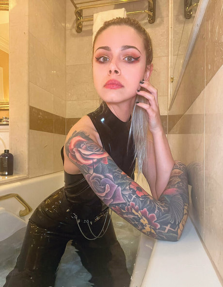 Mistressmercyxox