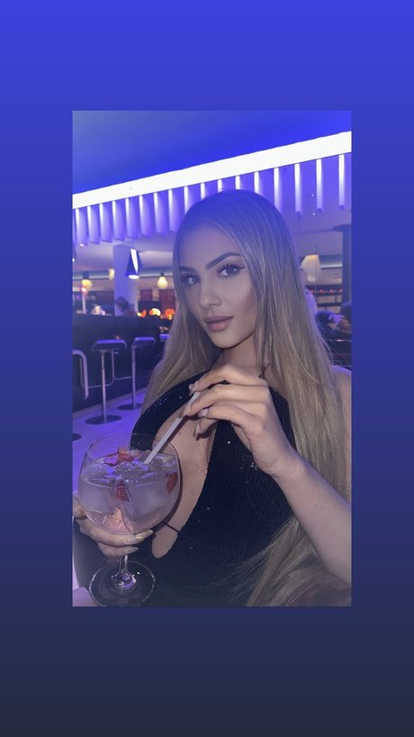 Photo nue de fuite OnlyFans de Olgasecret